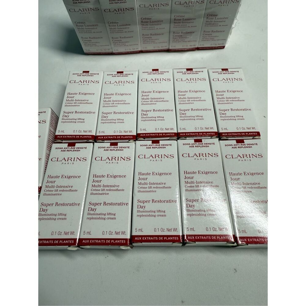 Clarins Super Restorative Day Illuminating Lifting Replenishing Cream 12Samples